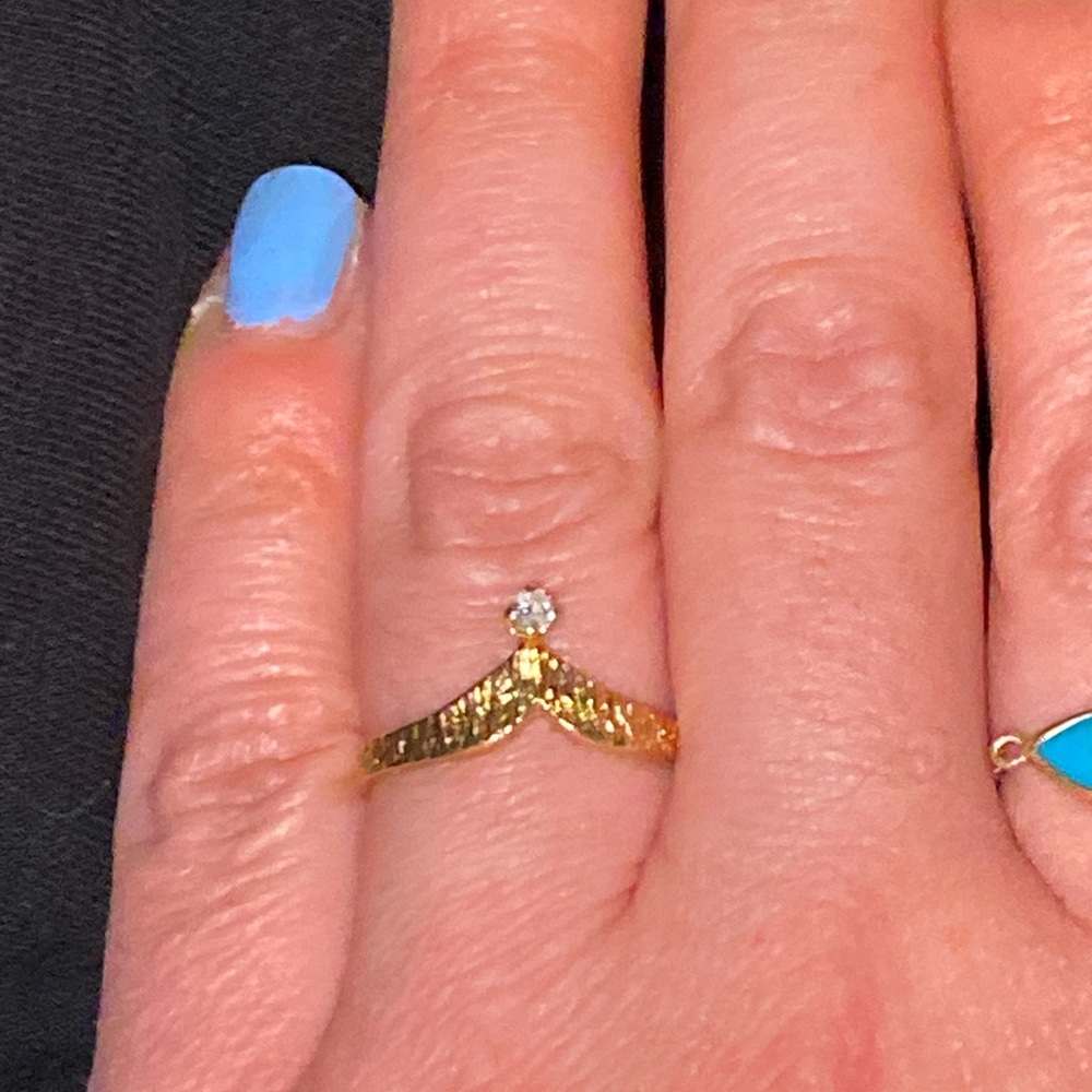 14Kt Crown Diamond Ring